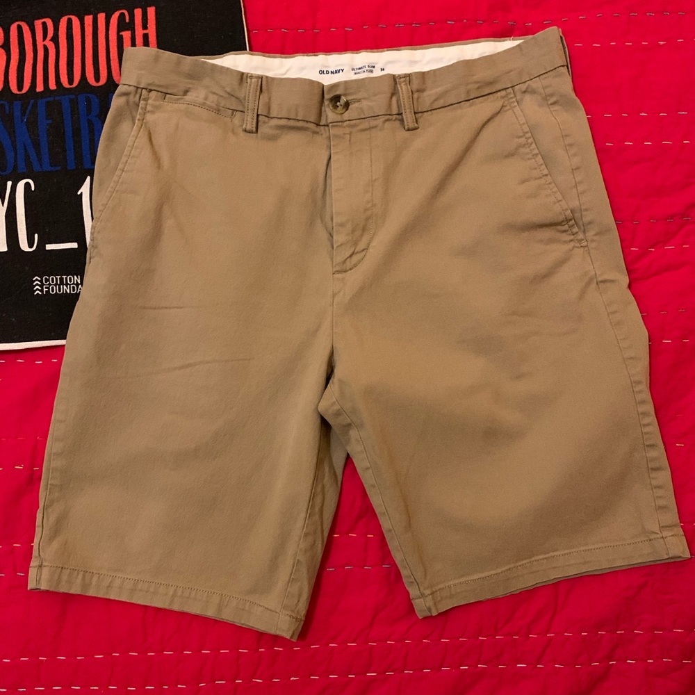 Men’s Khaki Shorts